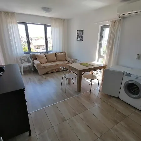 Zoleks Aparthotel Burgas City
